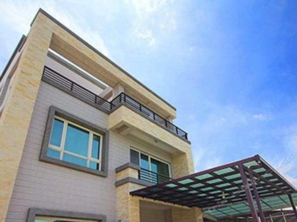 Bed and Breakfast 11 House Erlin Экстерьер фото